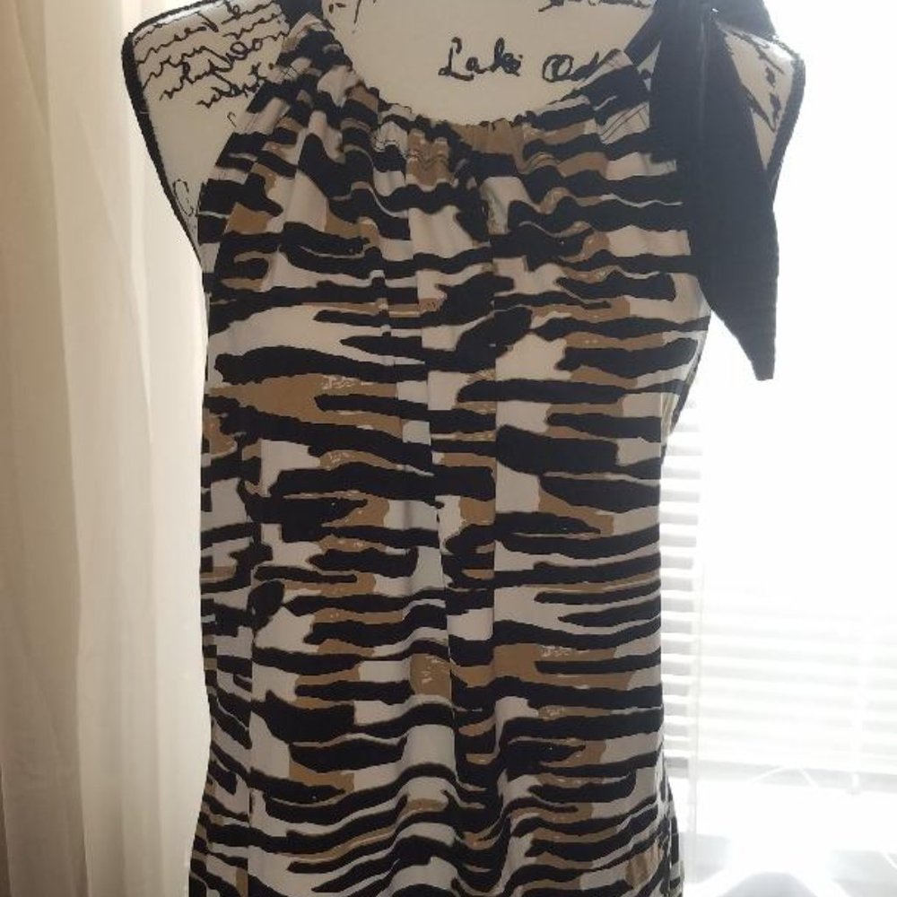 Chapter One sleeveless top